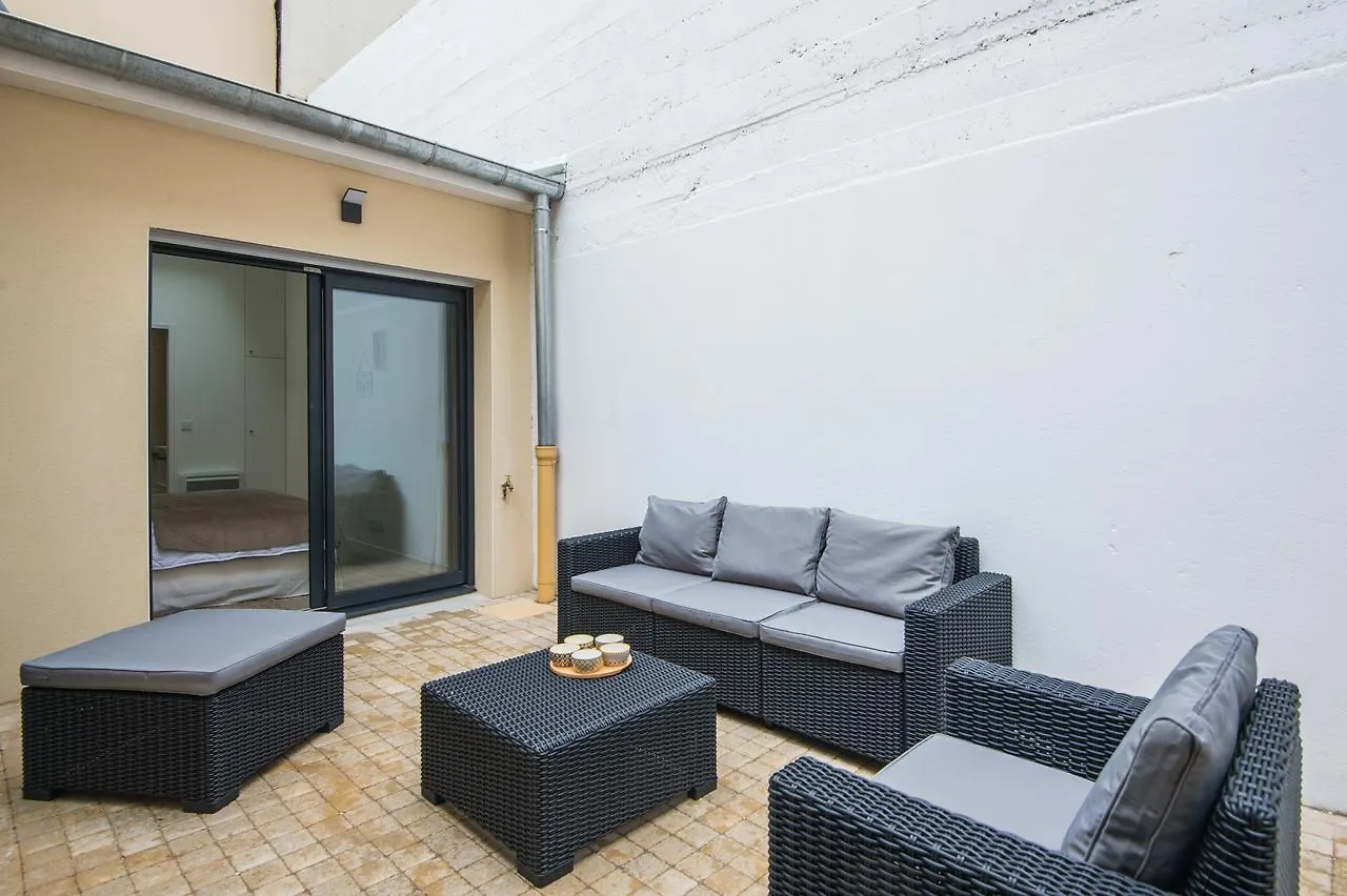 Vintage, F3 Avec Terrasse, Saint Charles Apartamento *